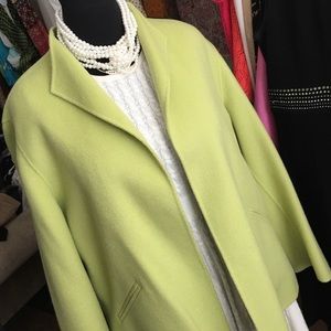 Celebrating a bright jacket! Everything looks beautiful!